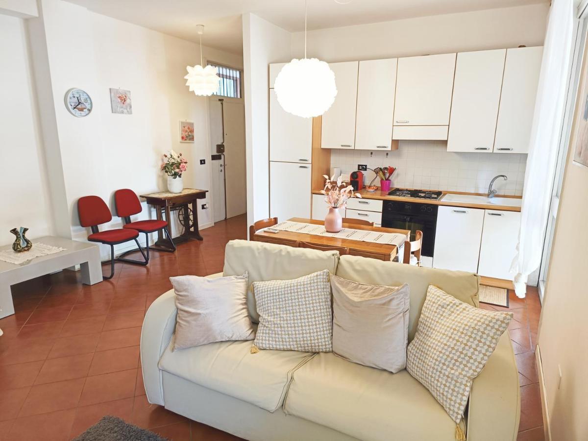 Ferienwohnung Blancohouse Viale Ceccarini Riccione Exterior foto
